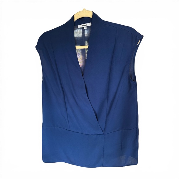 RO & DE Navy Blue Sleeveless Wrap Blouse M Draped V-Neck Work Top - Picture 2 of 5